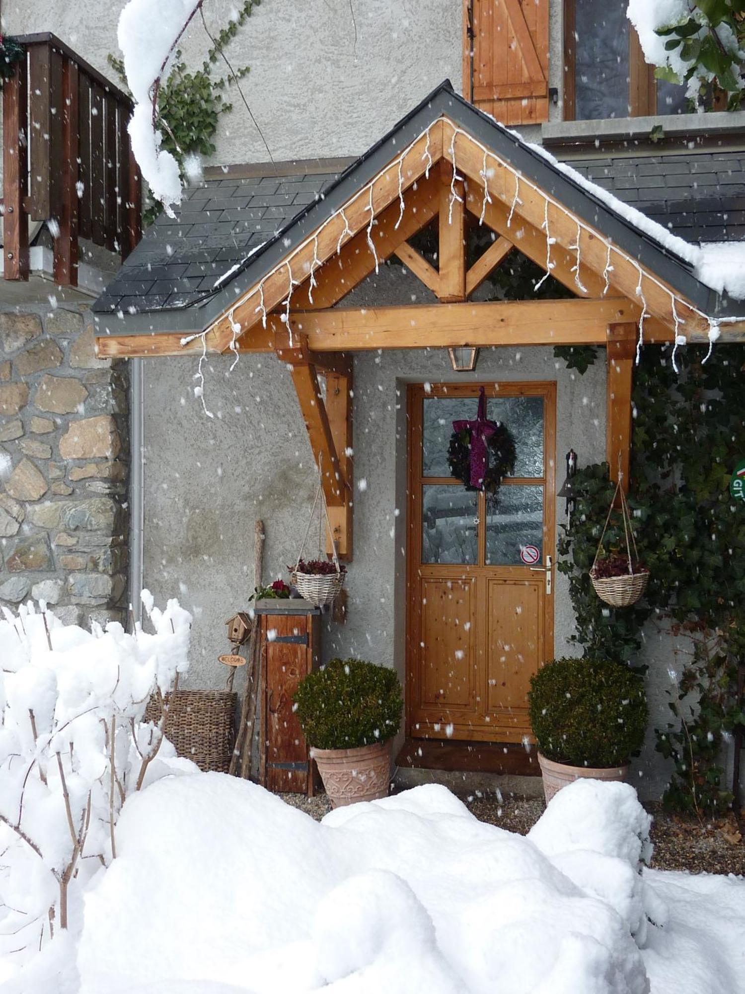 Chalet Solneige วูจานีย์ ภายนอก รูปภาพ